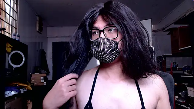 Snapshot of Erin_Song chatting on November 30, 8:07 am Erin Song online show from November 30, 8:07 am