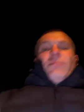 Snapshot of AttractiveSilk5 chatting on April 1, 9:12 pm AttractiveSilk5 online show from April 1, 9:12 pm