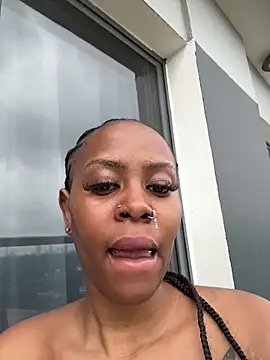 Snapshot of Rose_berry chatting on October 4, 7:17 am Rose berry online show from October 4, 7:17 am