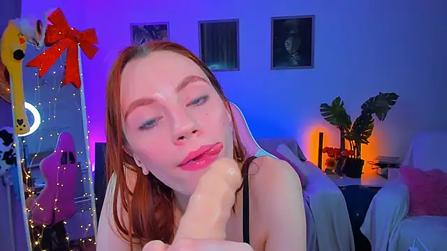 Alyssa Smitt online show from January 19, 1:22 pm