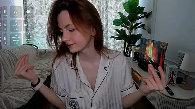 Alyssa Smitt online show from June 7, 8:40 am