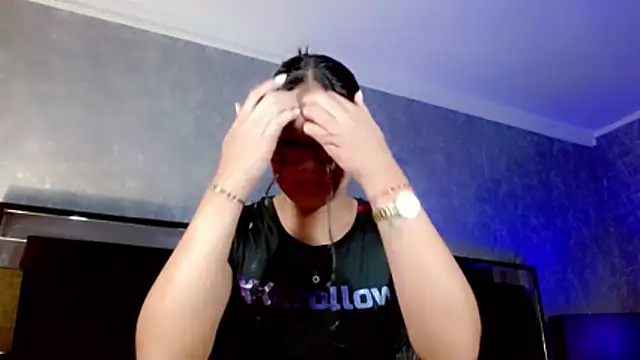 Snapshot of JasmineMoore chatting on February 26, 9:47 pm JasmineMoore online show from February 26, 9:47 pm