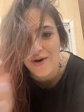 Snapshot of SafeinouterSpace chatting on September 14, 9:47 pm SafeinouterSpace online show from September 14, 9:47 pm