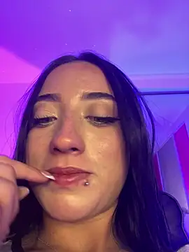 Ady 18 online show from February 16, 8:27 pm