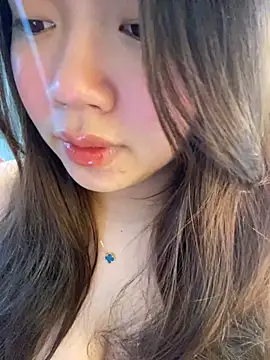 Hotellinh12 online show from March 15, 7:25 am