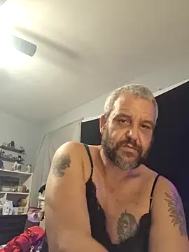 silkstroker6981 online show from February 4, 9:48 am