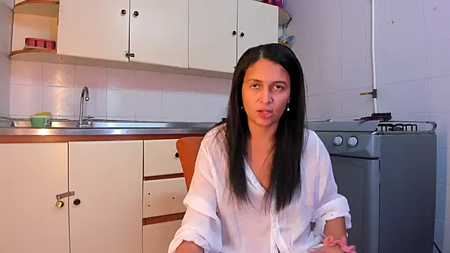 SofiAndNicol online show from October 18, 11:11 am