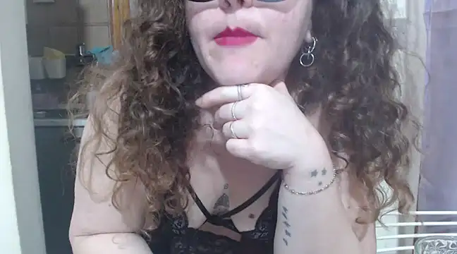 Snapshot of peachgirlmartyna chatting on December 30, 5:55 pm peachgirlmartyna online show from December 30, 5:55 pm