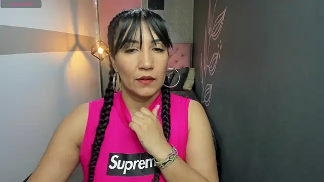 GiaFox  online show from December 23, 1:03 pm