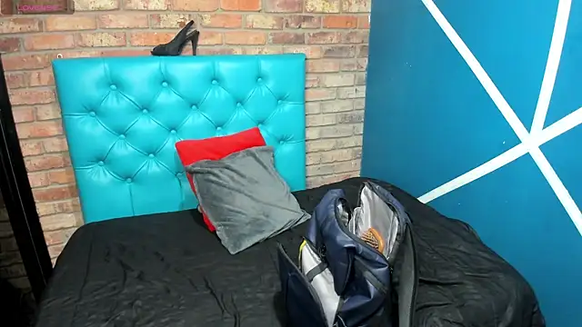 GiaFox  online show from October 8, 2:04 pm