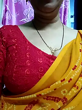 Snapshot of Rosy-B chatting on January 14, 12:33 am Rosy-B online show from January 14, 12:33 am