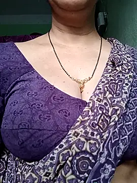 Rosy-B online show from February 18, 1:01 am