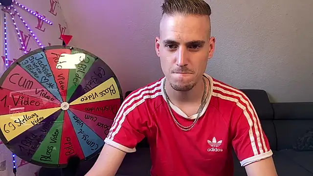 Cookieboy88 online show from September 19, 3:45 pm