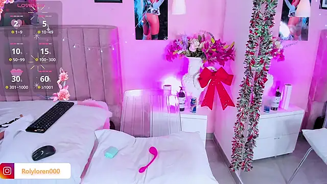 RolyLoren online show from December 12, 2:37 am