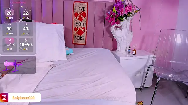 RolyLoren online show from February 16, 7:48 am