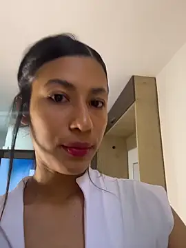 Snapshot of Valentinabaker chatting on April 23, 3:47 pm Valentinabaker online show from April 23, 3:47 pm