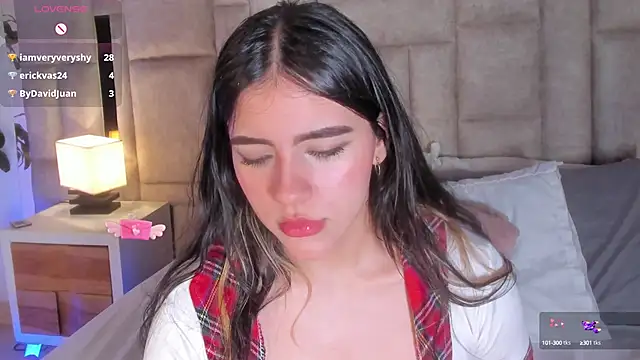 SofiScott  online show from March 14, 11:32 pm