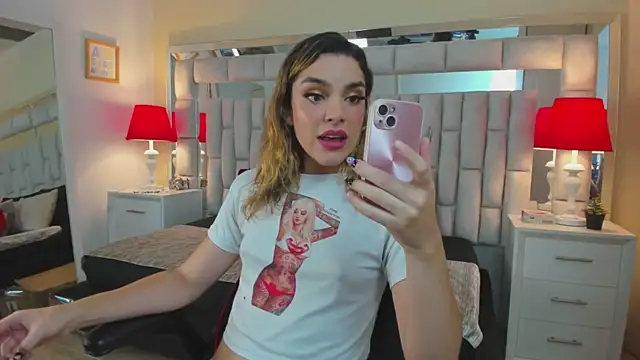 Snapshot of mariiahneedles chatting on January 10, 8:04 pm mariiahneedles online show from January 10, 8:04 pm