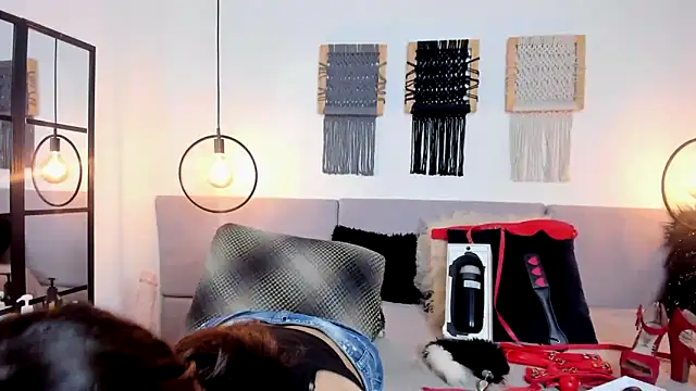 Sweet camille online show from January 23, 2:33 am