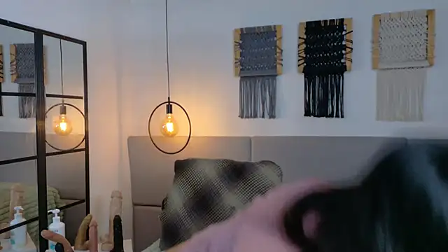 Sweet camille online show from May 4, 2:18 am