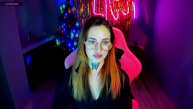 Snapshot of your_tora chatting on December 21, 8:43 pm your tora online show from December 21, 8:43 pm