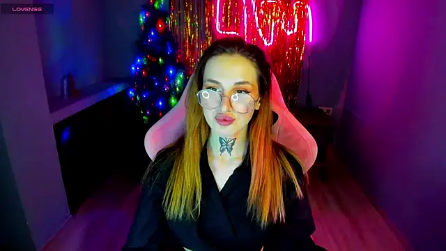 Snapshot of your_tora chatting on December 22, 11:09 pm your tora online show from December 22, 11:09 pm