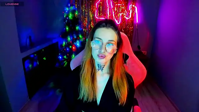 Snapshot of your_tora chatting on December 26, 9:33 am your tora online show from December 26, 9:33 am