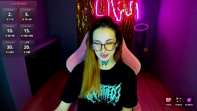 Snapshot of your_tora chatting on February 18, 3:54 pm your tora online show from February 18, 3:54 pm