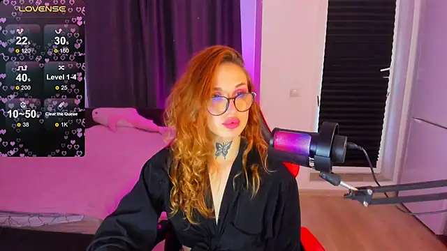 Snapshot of your_tora chatting on October 14, 2:07 pm your tora online show from October 14, 2:07 pm