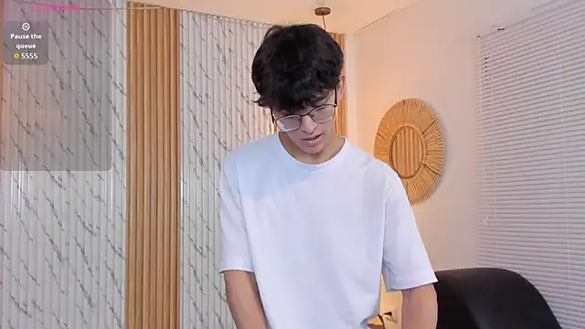 billie jr online show from October 19, 4:02 am