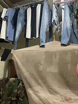 Snapshot of elflakitocanela chatting on March 12, 1:56 am elflakitocanela online show from March 12, 1:56 am