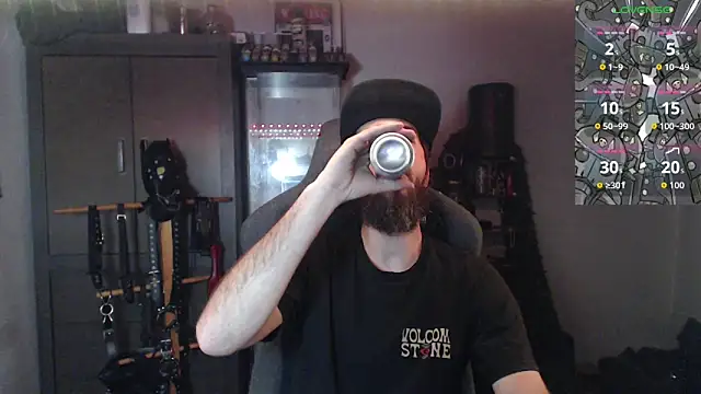 Snapshot of samaelO69 chatting on February 3, 10:15 pm samaelO69 online show from February 3, 10:15 pm