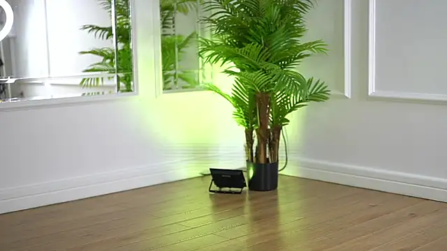 Snapshot of Cherrysweett chatting on October 8, 7:17 am Cherrysweett online show from October 8, 7:17 am