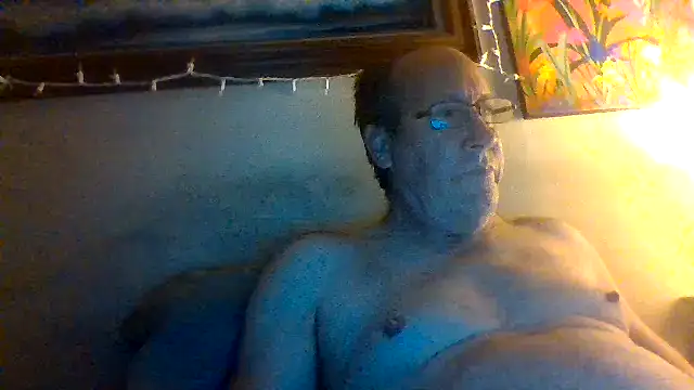hornyrich69 online show from February 23, 3:15 am