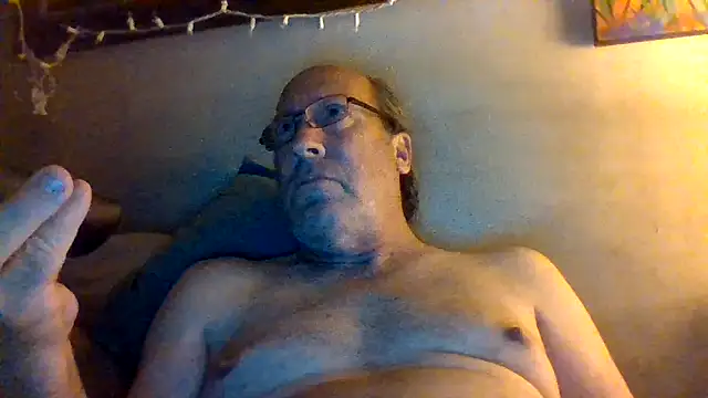hornyrich69 online show from May 9, 3:45 am
