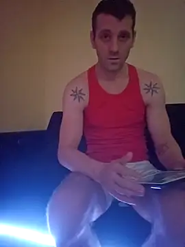 Aian09 online show from December 12, 8:21 pm