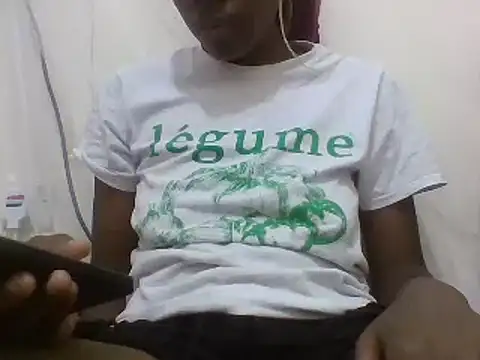 Snapshot of Ebony_maffin chatting on December 10, 11:00 am Ebony maffin online show from December 10, 11:00 am