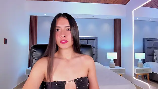 Emmaa Robertss online show from January 9, 11:47 am
