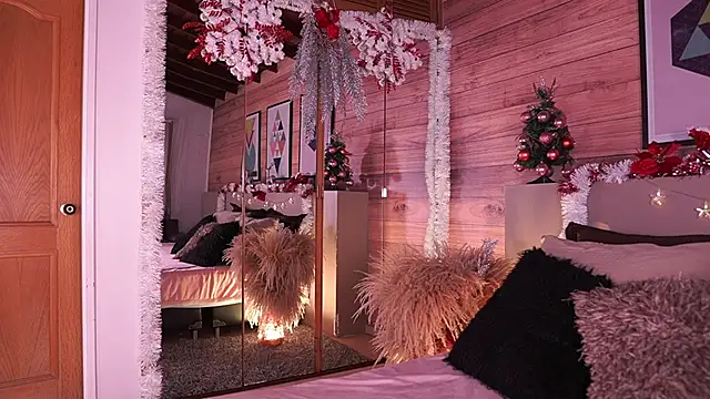 IzzyWild online show from December 16, 10:42 am