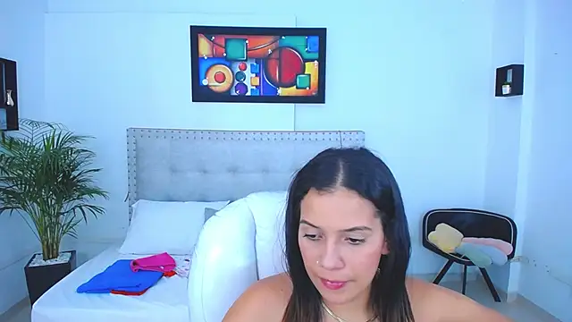 Chiqui milk  online show from February 10, 10:09 pm