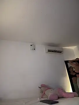 Hips hannah online show from February 13, 12:02 am