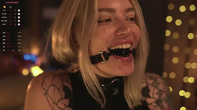 LinaKinky online show from January 8, 4:22 pm