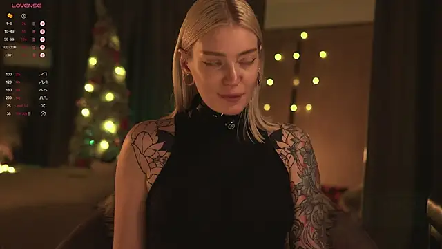 LinaKinky online show from January 8, 8:29 pm