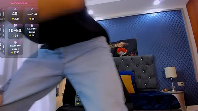 Snapshot of bower_and_colucci chatting on December 12, 2:33 pm bower and colucci online show from December 12, 2:33 pm