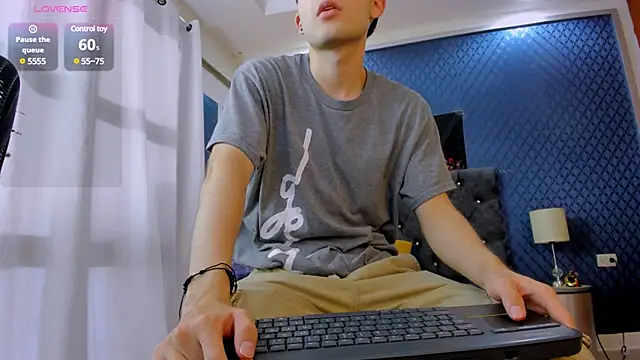 Snapshot of bower_and_colucci chatting on December 14, 1:59 pm bower and colucci online show from December 14, 1:59 pm