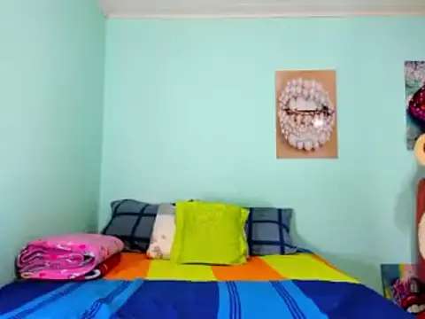 Evilmichellts1 online show from December 10, 12:28 am