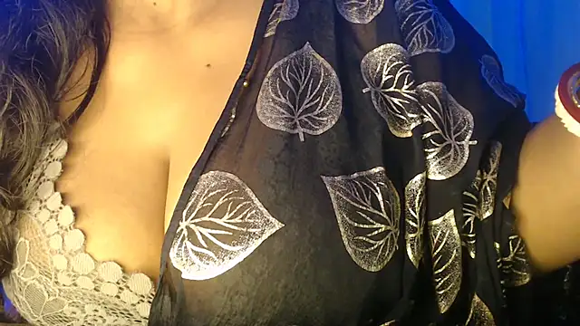 Prita07 online show from October 3, 11:07 am