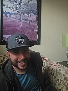 Snapshot of JeepinAround chatting on December 19, 3:30 pm JeepinAround online show from December 19, 3:30 pm