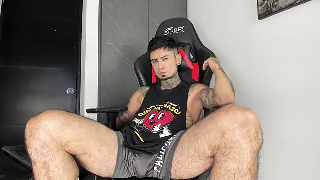 Snapshot of sergiio_mesa27 chatting on March 21, 12:15 am sergiio mesa27 online show from March 21, 12:15 am