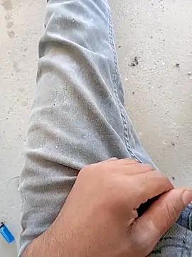 Snapshot of Kurtsikici@xh chatting on October 17, 10:07 am Kurtsikicixh online show from October 17, 10:07 am